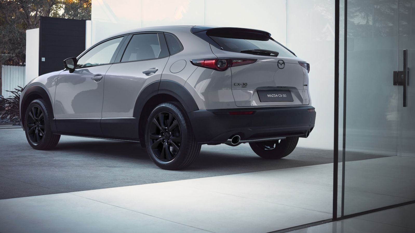 Ανανεωμένο Mazda CX-30: Με νέα έκδοση Homura Plus και αναβαθμισμένα συστήματα ασφαλείας