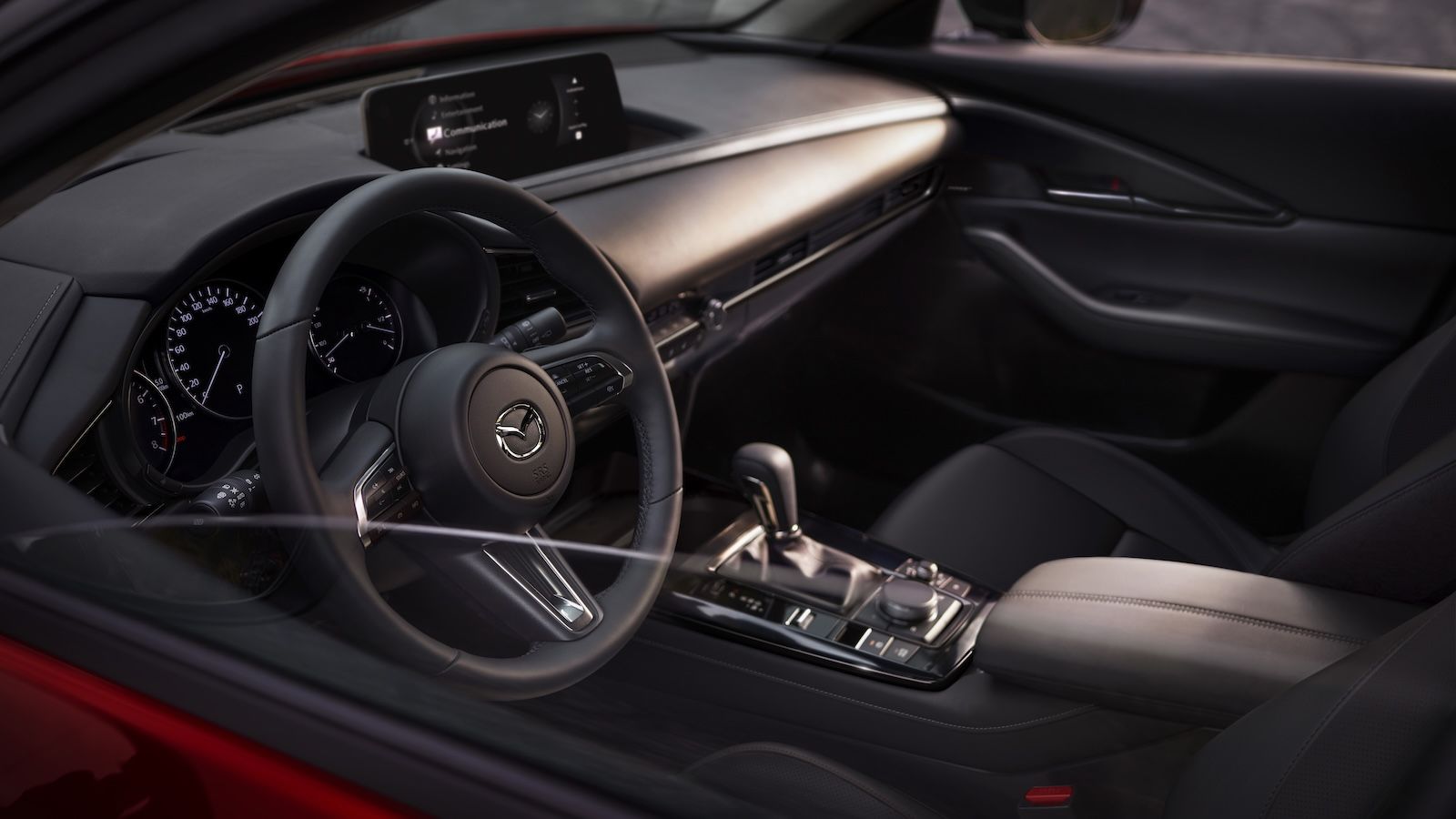 Ανανεωμένο Mazda CX-30: Με νέα έκδοση Homura Plus και αναβαθμισμένα συστήματα ασφαλείας