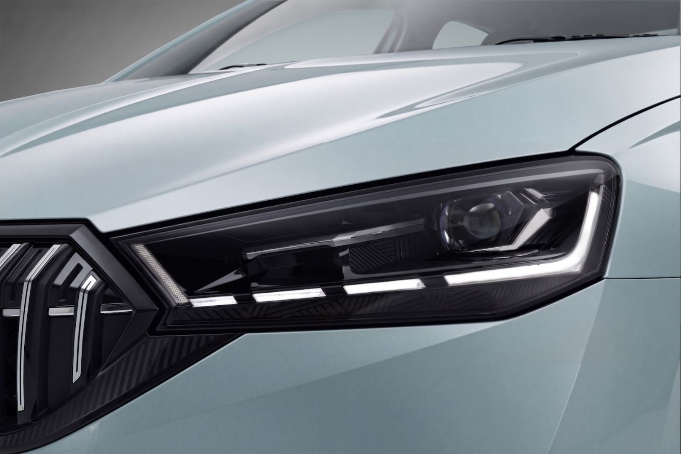 Ανανέωση για το Skoda Slavia: «Προάγγελος» για το επερχόμενο facelift του Fabia