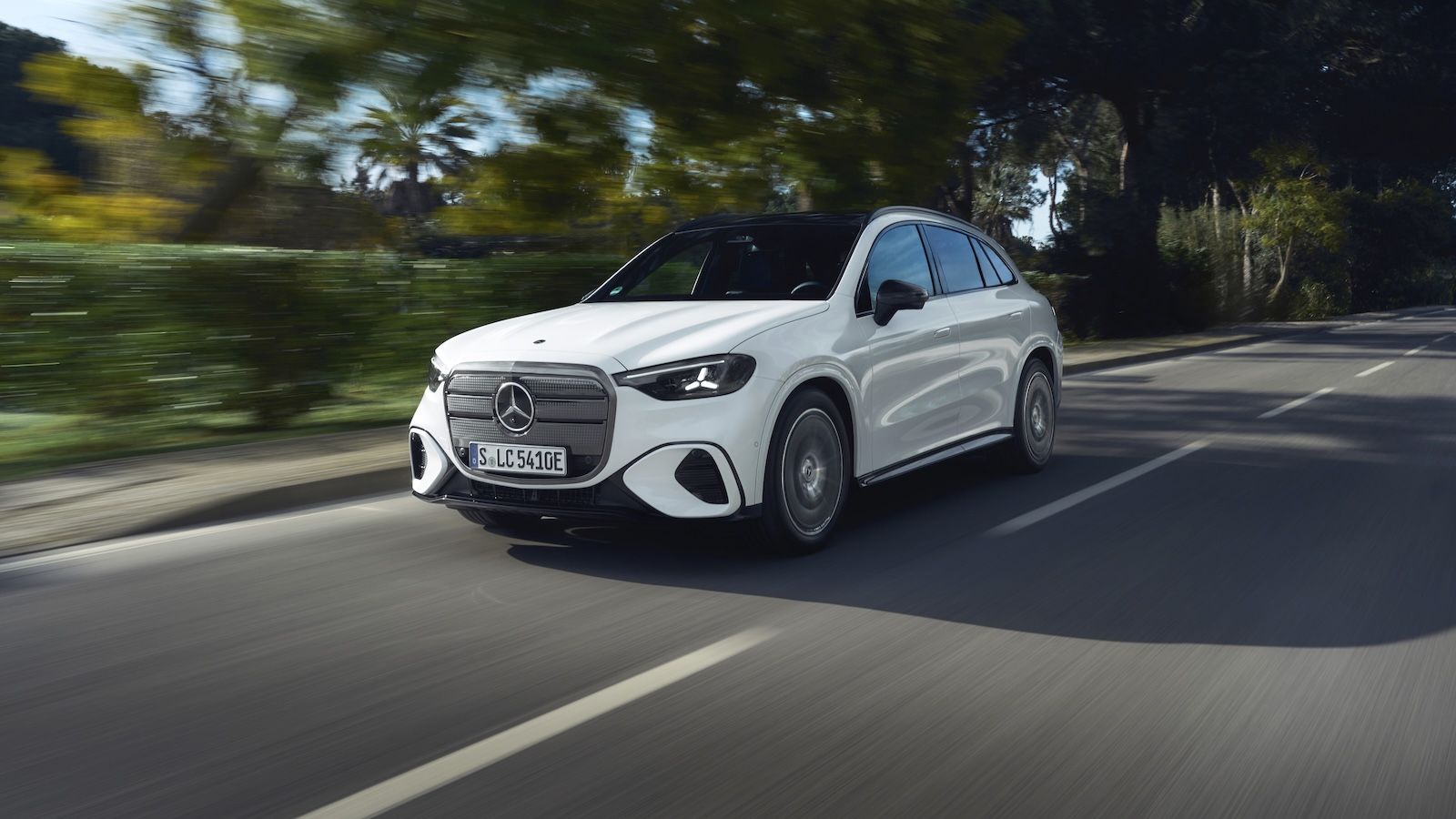 Mercedes GLC: Νέες εκδόσεις GLC 250 και 300 4MATIC για το ηλεκτρικό SUV