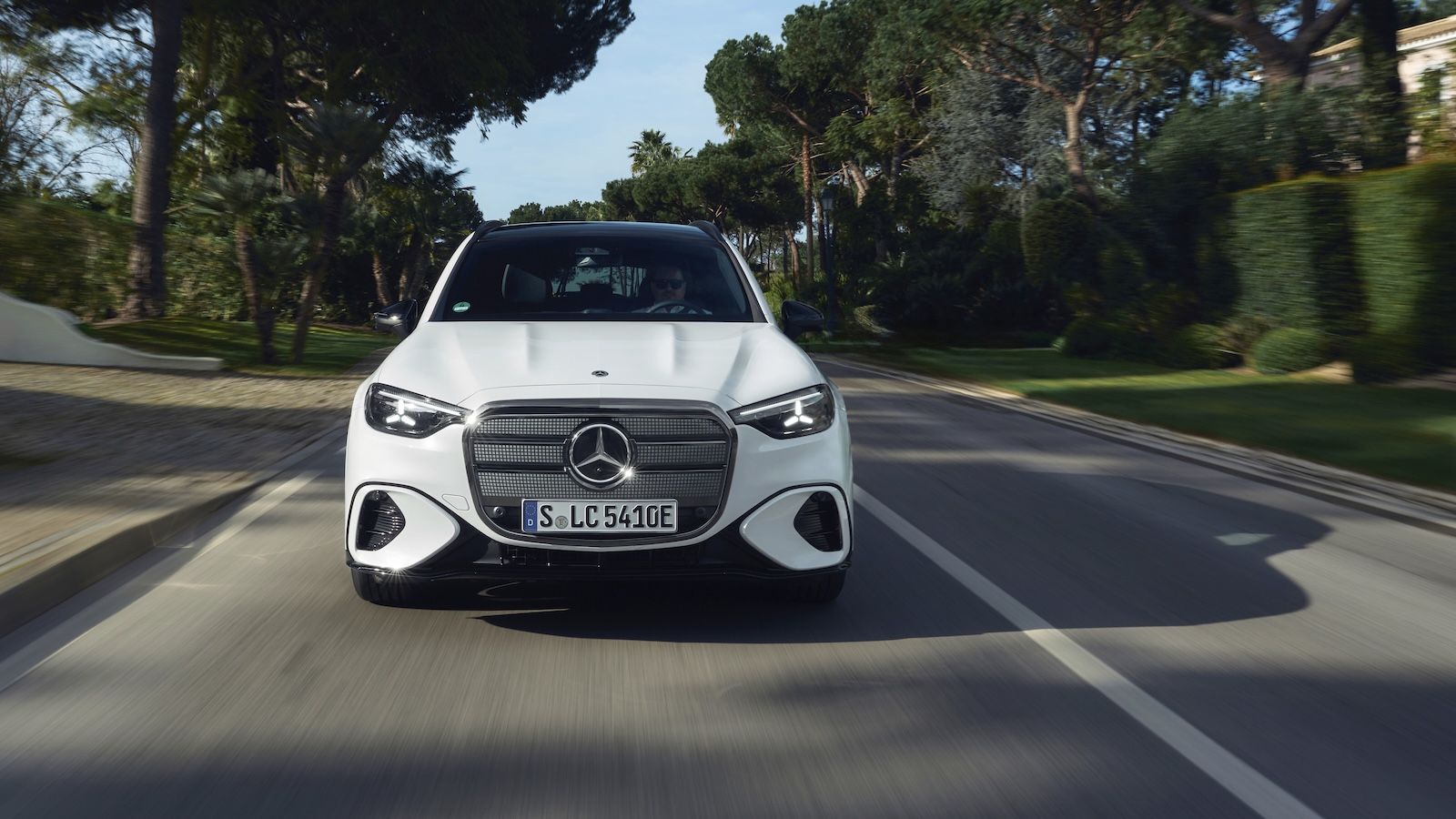 Η γκάμα της ηλεκτρικής Mercedes-Benz GLC μεγαλώνει με τις εκδόσεις 250 & 300 4MATIC