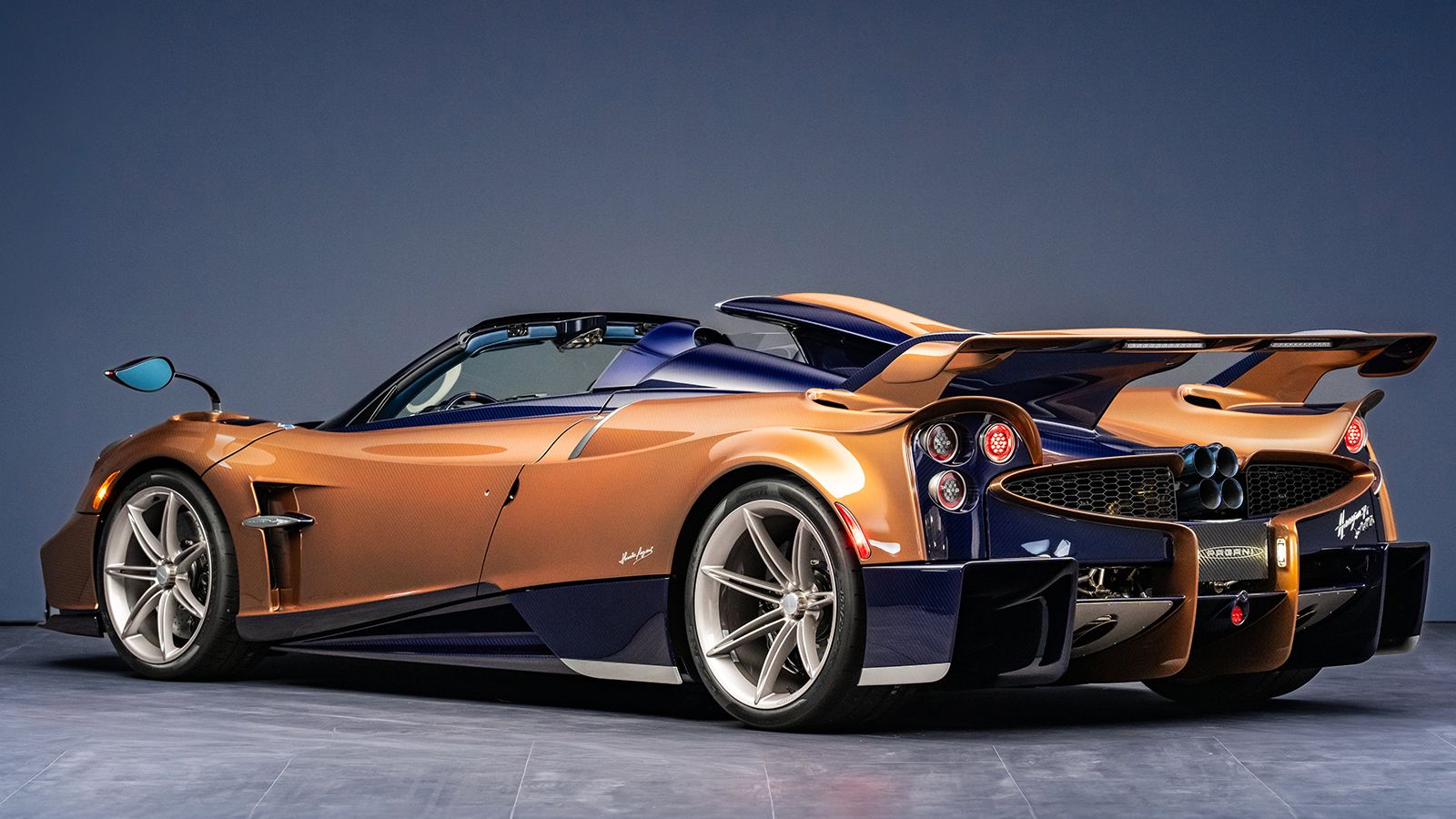 Η νέα Pagani Huayra 70 Derecho ήρθε με V12 μοτέρ και 864 άλογα! 