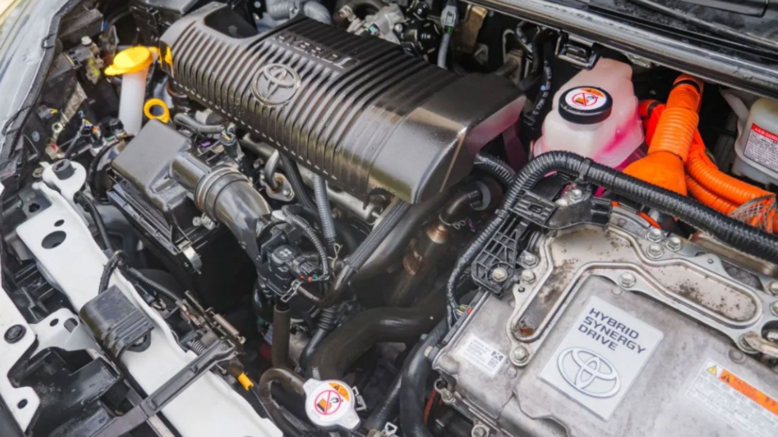 Ο υβριδικός κινητήρας του Toyota Yaris HSD