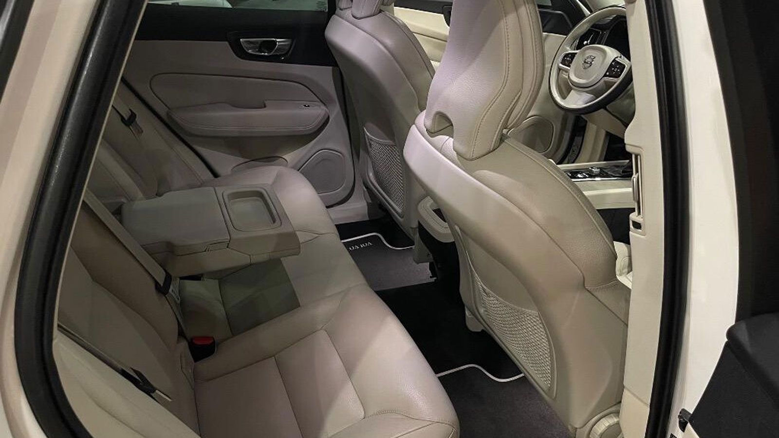 Τα πίσω καθίσματα του Volvo XC60