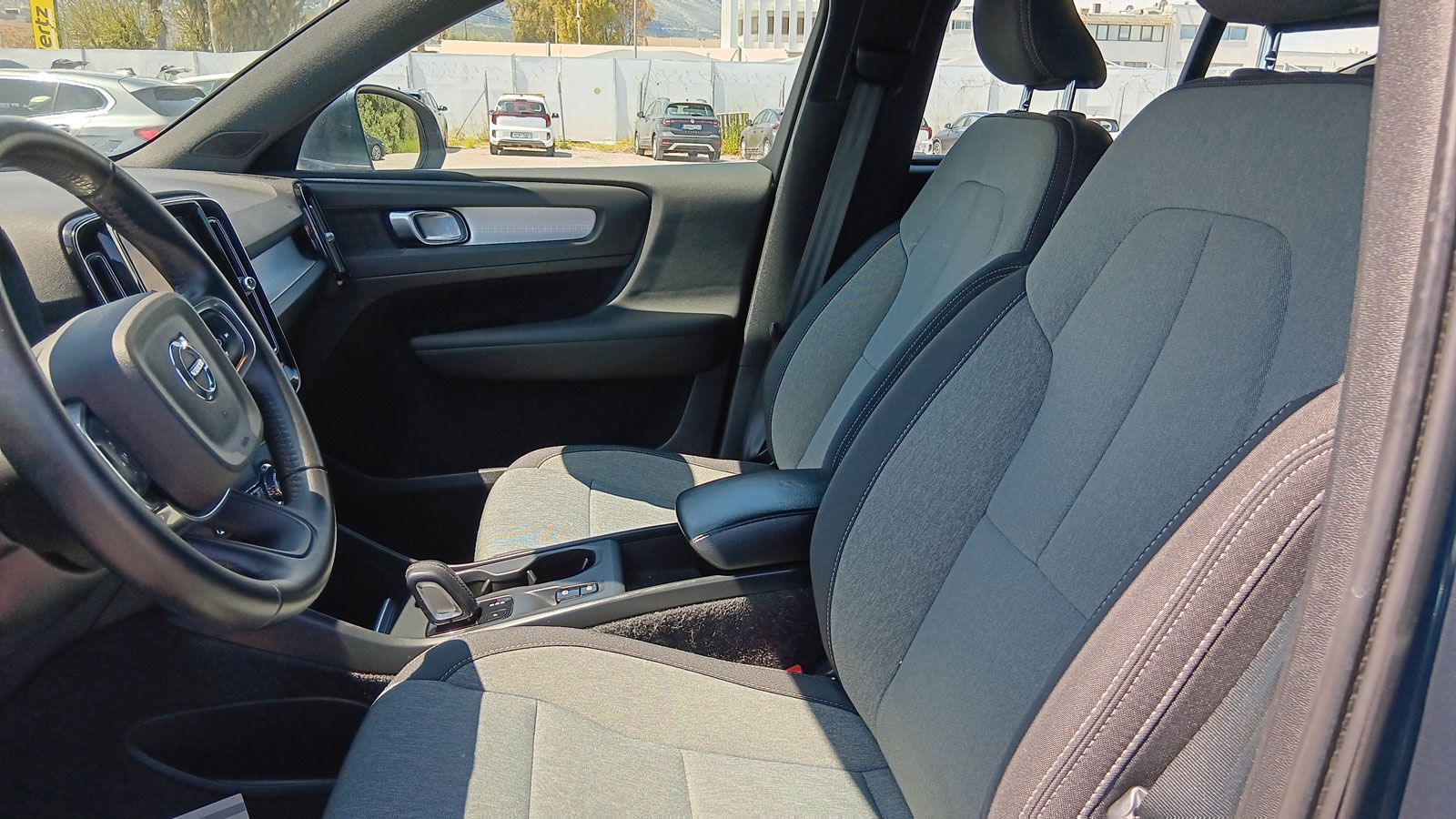 Τα εμπρός καθίσματα του Volvo XC40