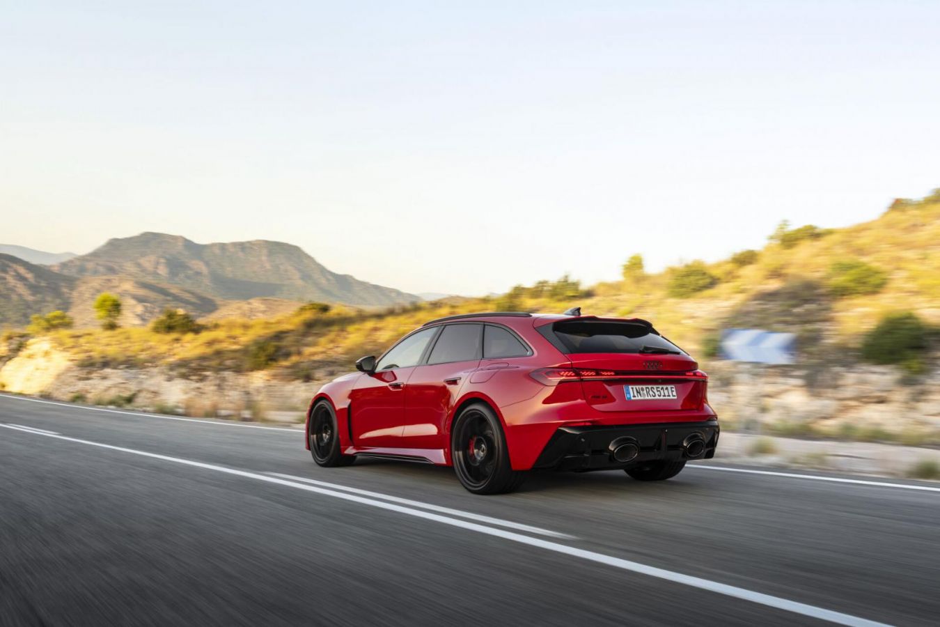 Το Audi RS 5 περνά στην εποχή των PHEV με 639 ίππους