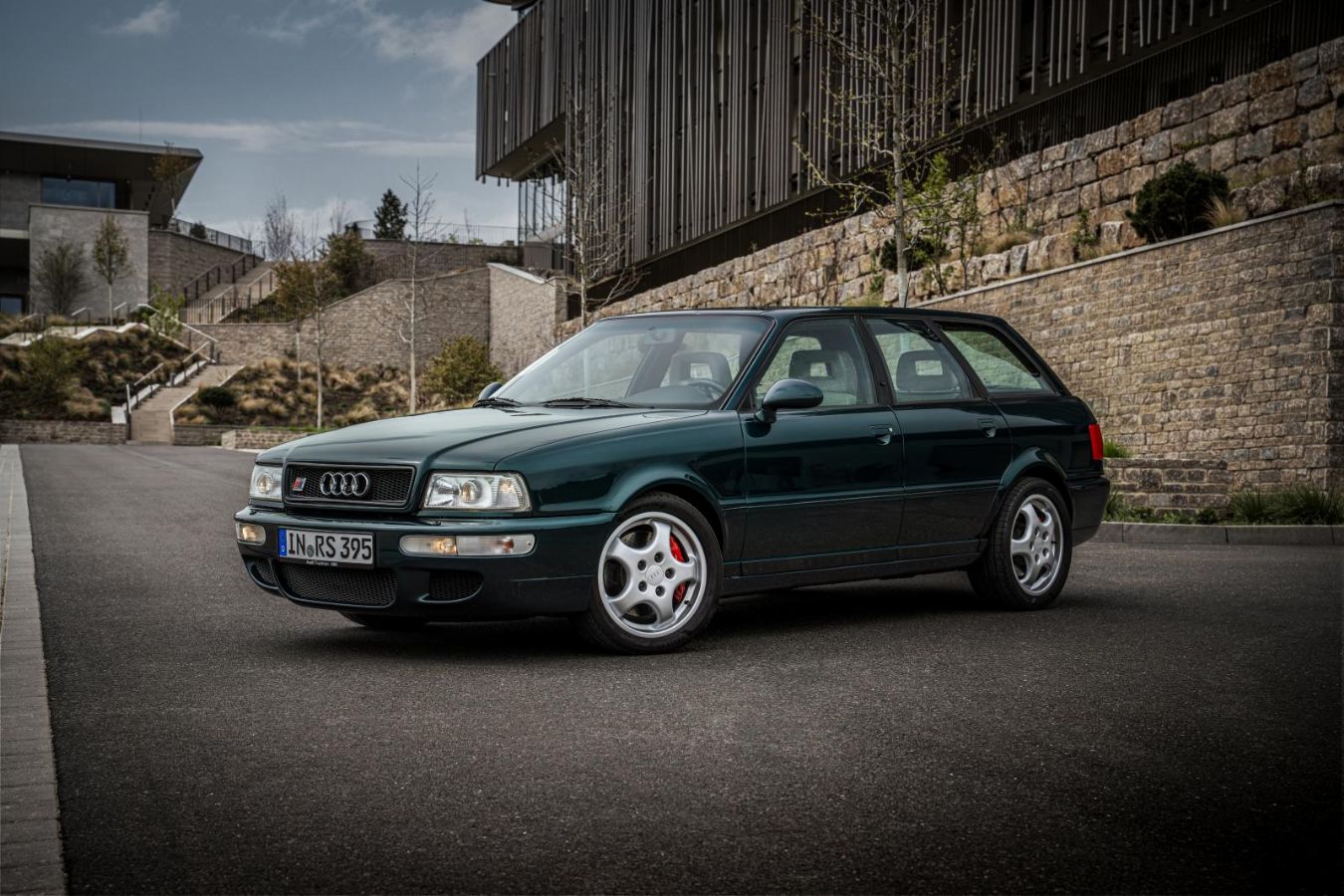 To εμβληματικό Audi RS2 Avant του 1994