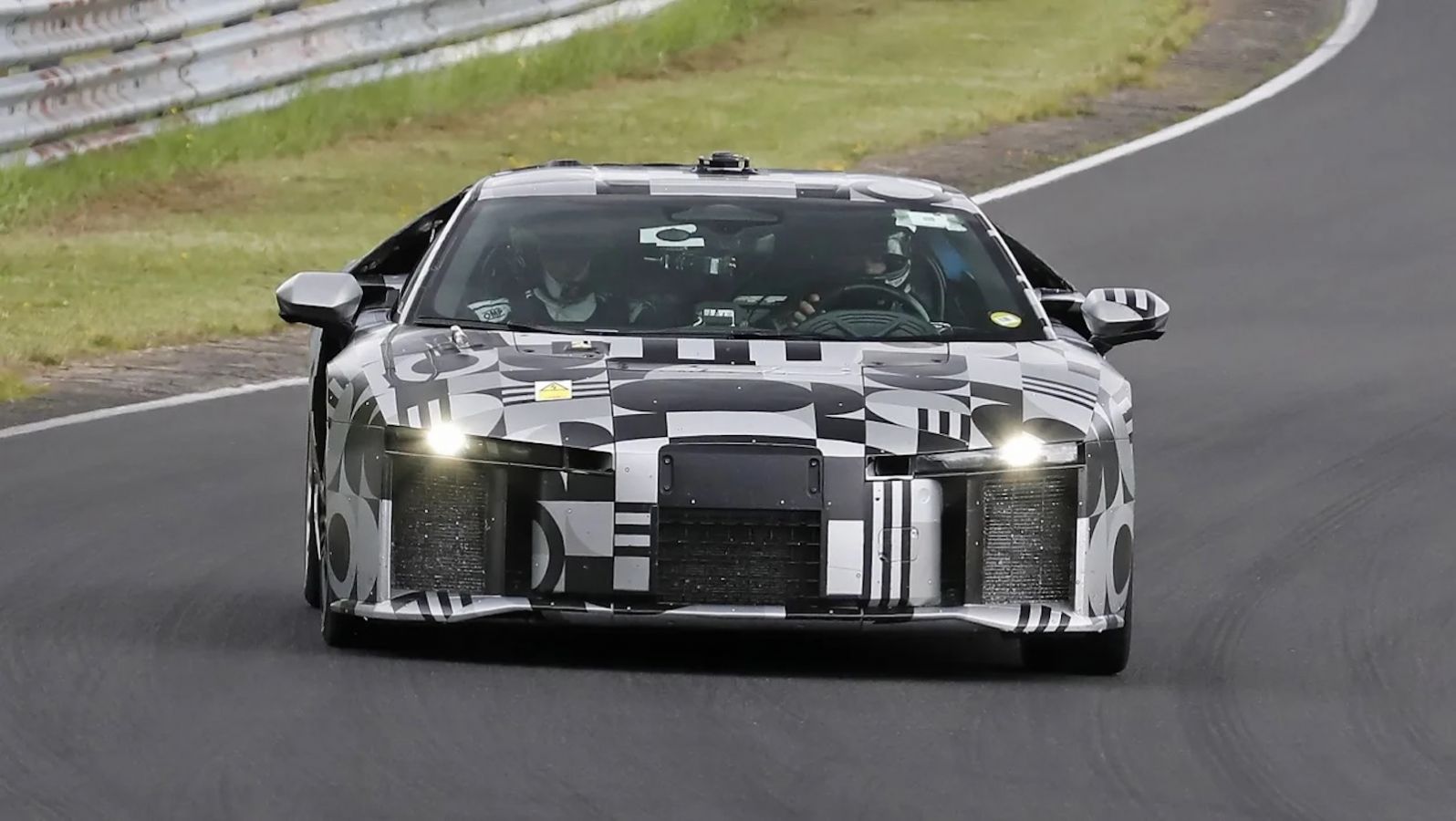 Ο υβριδικός διάδοχος του Audi R8 δοκιμάζεται ήδη στο Nurburgring!