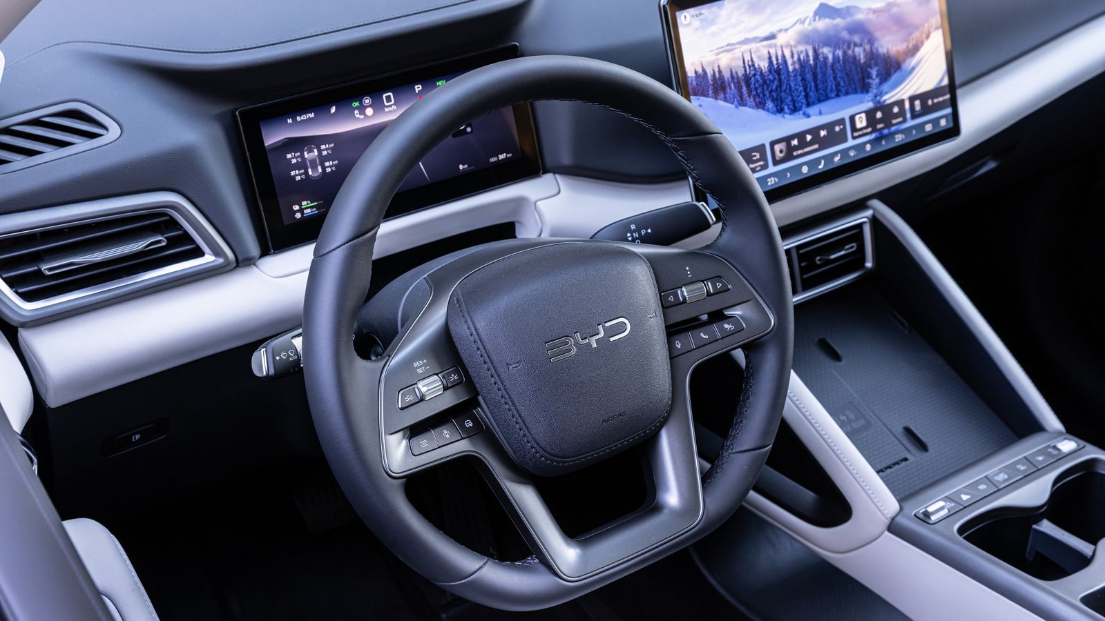 Oδηγούμε το νέο BYD Atto 2 DM-i -Tο φθηνότερο plug-in της αγοράς