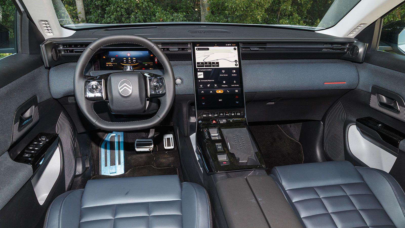 Φωτογραφία ταμπλό και εσωτερικού Citroen C5 Aircross