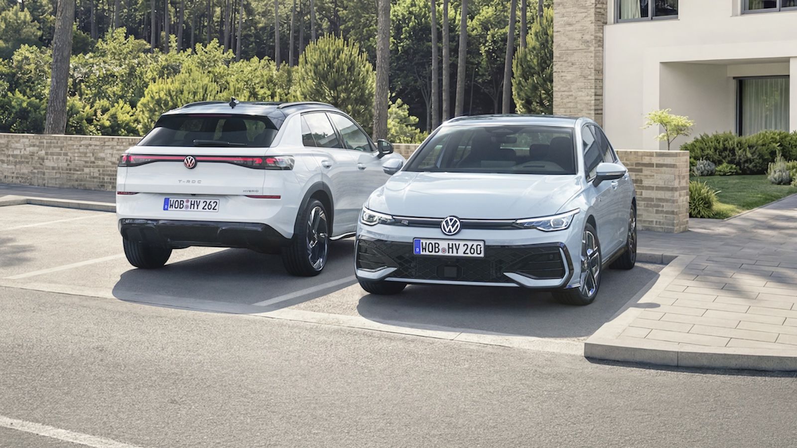 Έναρξη προπαραγγελιών για τα Volkswagen Golf & T-Roc Full Hybrid 
