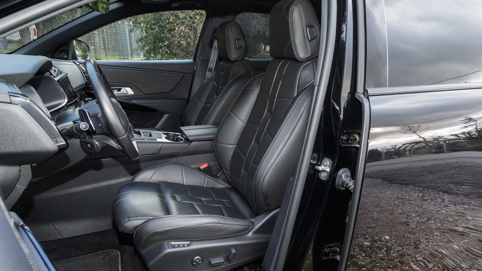 Δοκιμή DS 7 1,5 diesel -Διαφορετικό, premium και diesel