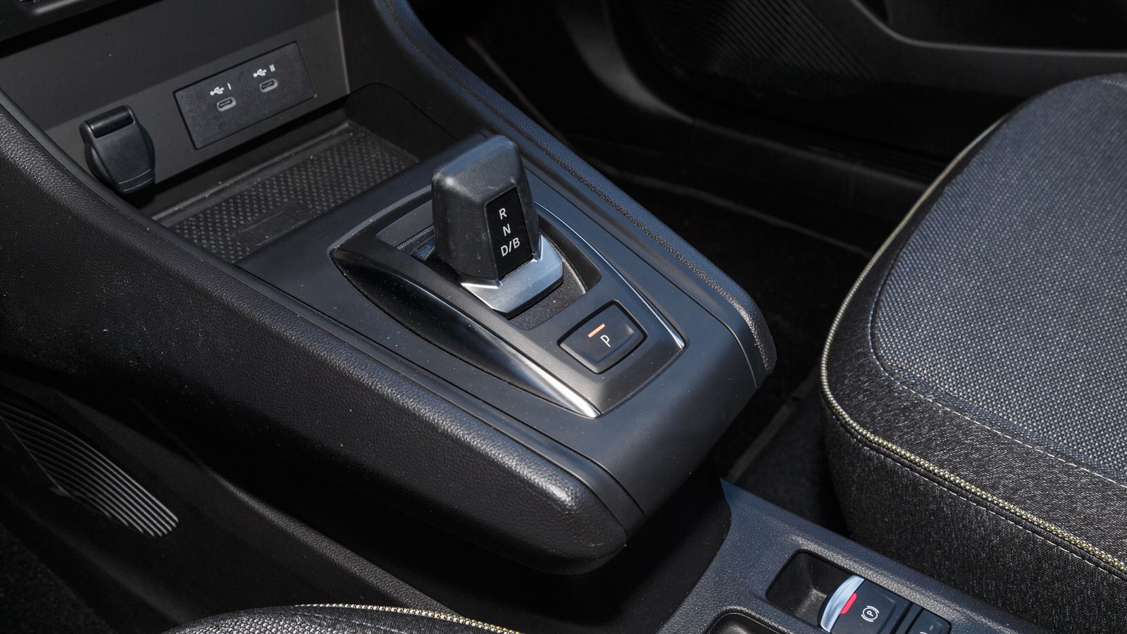 Δοκιμάζουμε το αναβαθμισμένο υβριδικό Renault Captur με 160 PS