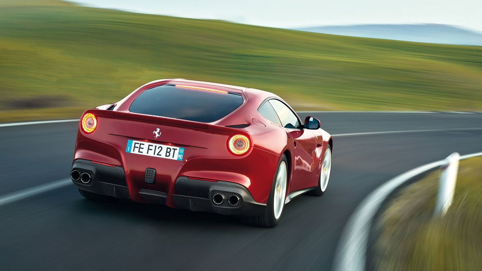 Τελικά ποια Ferrari έχει ο Χουάντσο Ερνανγκόμεθ - Δεν είναι Roma, ούτε 599 GTB