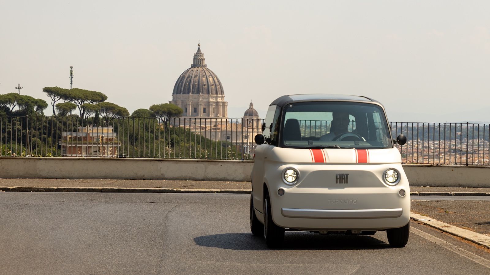 Multiplina Concept: Φουτουριστικό microcar της Fiat για τέσσερις