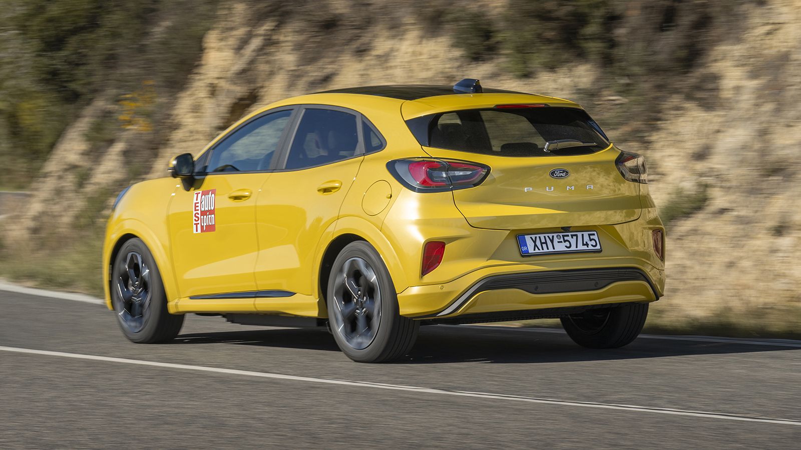 Το Ford Puma Gen-E καταναλώνει μόλις 11 kWh/100 χλμ. στην πόλη και έτσι προσφέρει έως 400 χλμ. αυτονομίας με μία φόρτιση. 