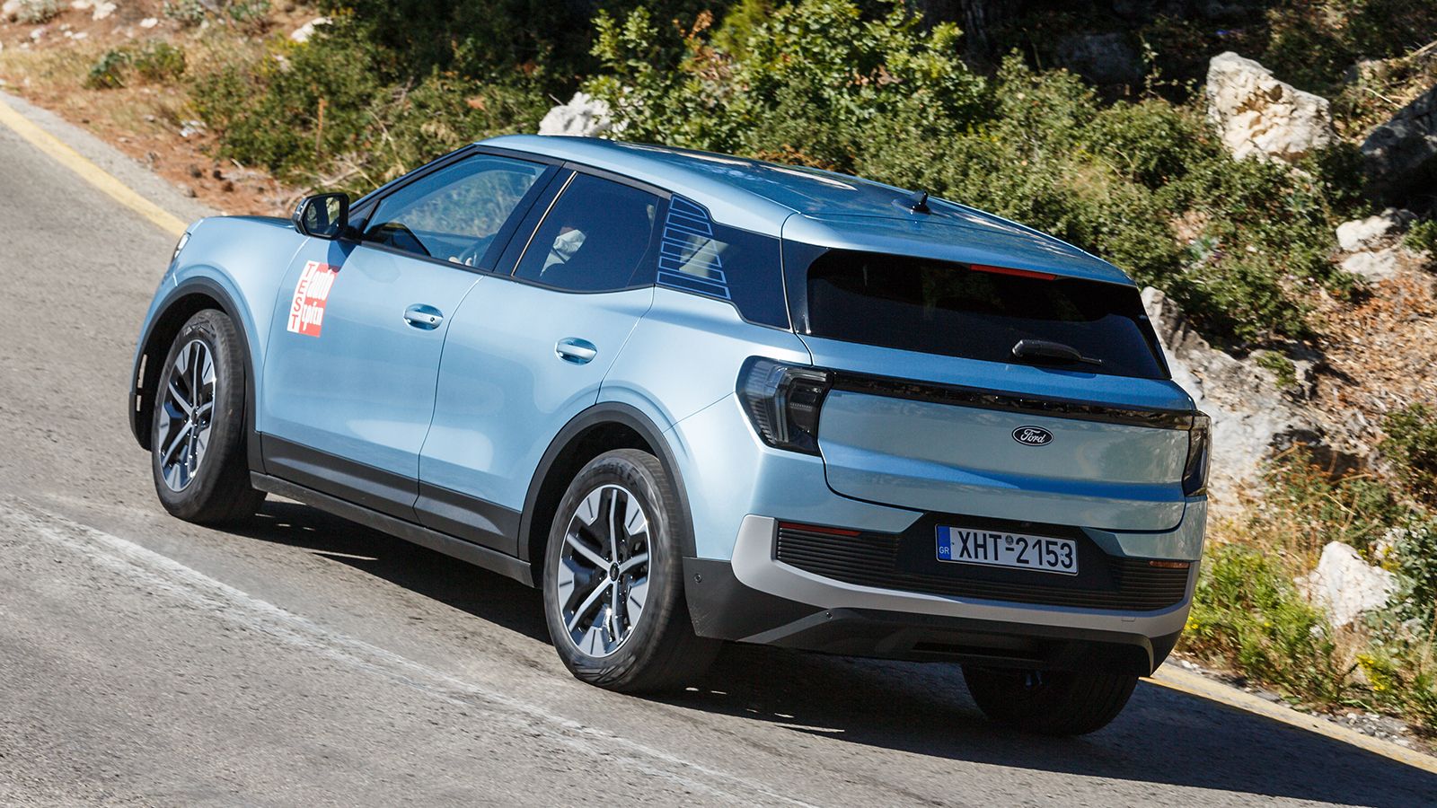 Οι 286 ίπποι του Ford Explorer προσφέρουν πολύ καλές επιδόσεις και αποδοτικότητα, ενώ παραμένει ένα από τα πιο fun to drive αυτοκίνητα της κατηγορίας 