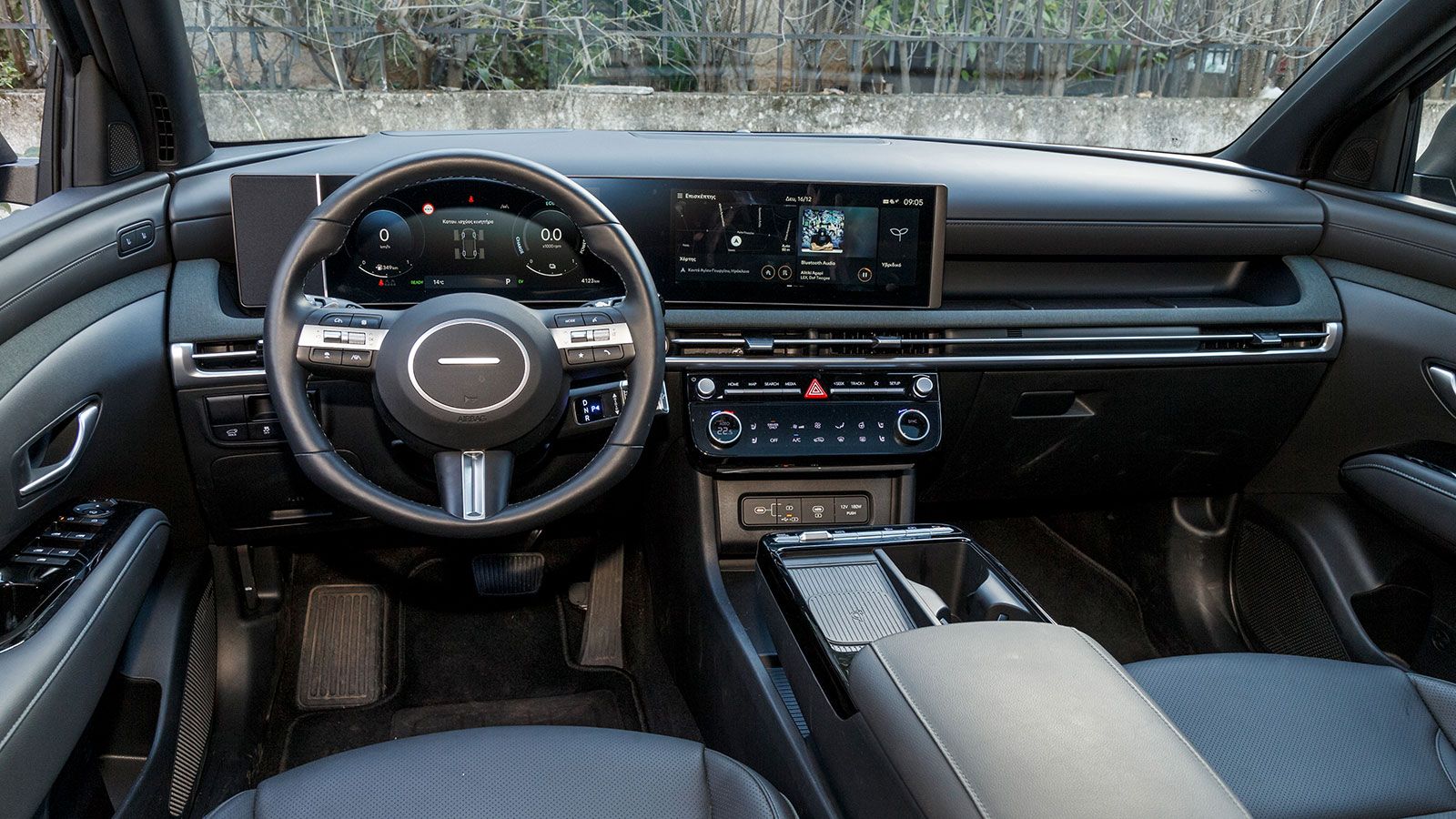 Tα 3 SUV αυτοκίνητα της Hyundai: Kona, Tucson και Santa Fe 