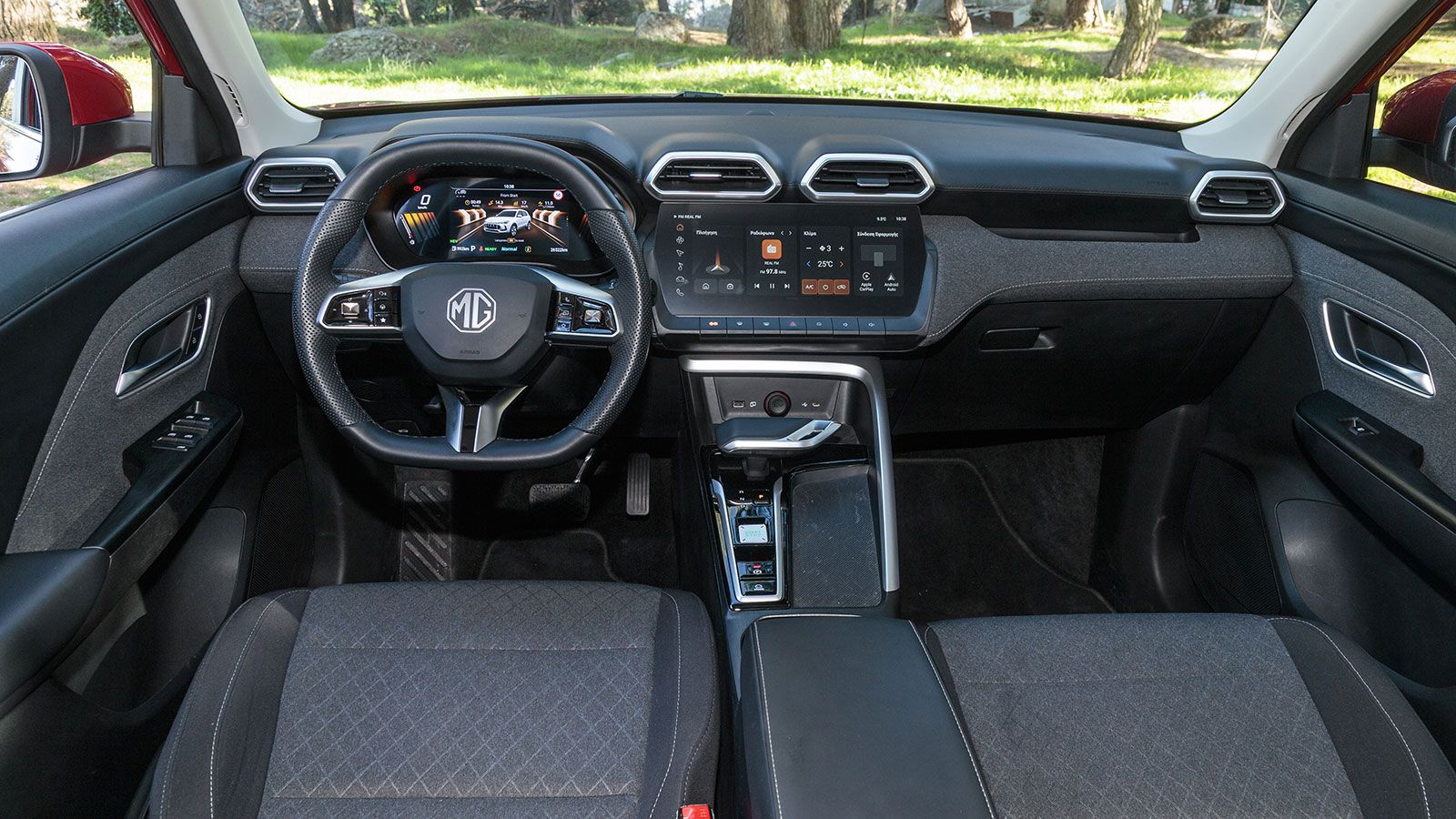 Που ξεχωρίζουν τα υβριδικά MG3 και MG ZS Max