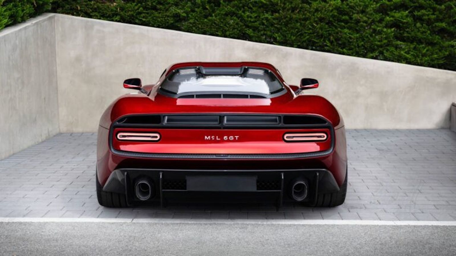 McL 6GT: Το πρώτο χειροκίνητο μοντέλο της McLaren μετά τη θρυλική F1