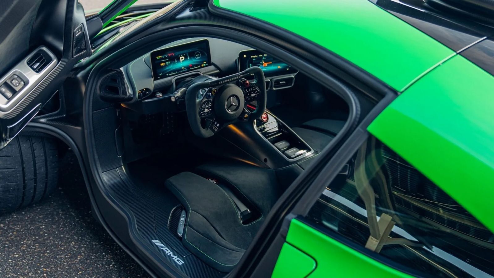 Πρώτο service σε Mercedes AMG One -Πόσα λεφτά πήγε;