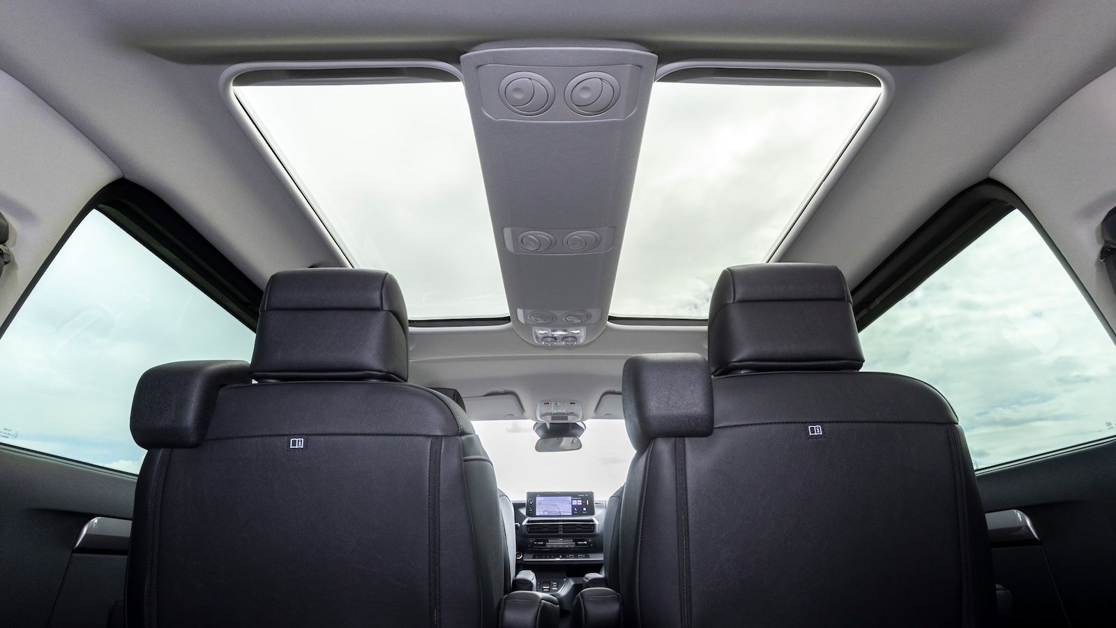 Opel Zafira: Επιστροφή στο diesel με νέο κινητήρα 2,2 λίτρων και 180 ίππους
