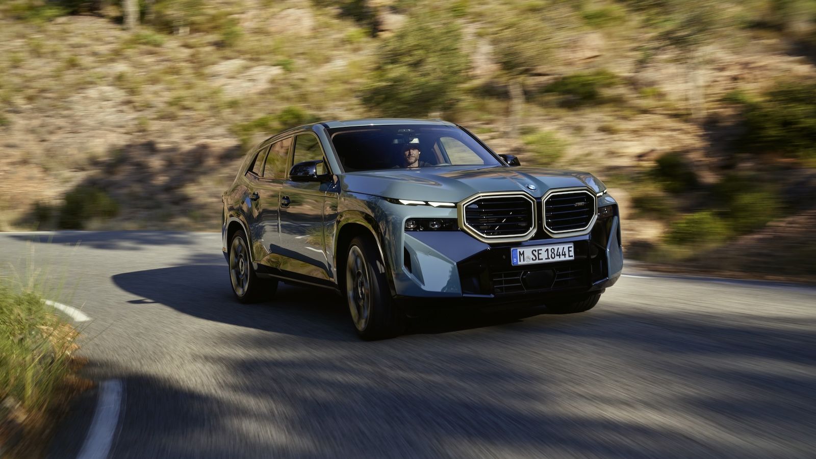 BMW 2026: Aυξημένη αυτονομία σε iX1 και iX2, ταχύτερη φόρτιση για iX3, προετοιμασία M5 και XM για Euro 7