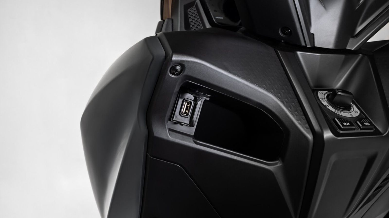 Morbidelli SC125: GT άνεση με ABS και TCS στα 2.399 ευρώ