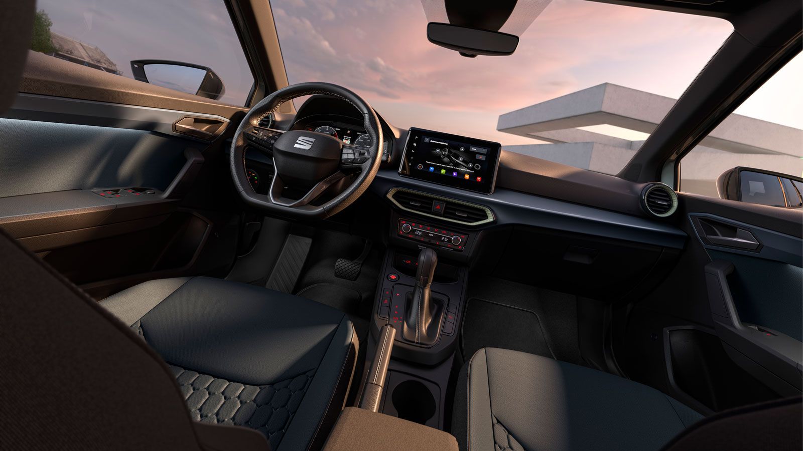 Ο στάνταρ εξοπλισμός του SEAT Arona της έκδοσης Style έχει κεντρικό υποβραχιόνιο, με την θήκη κάτω από τον κλιματισμό να είναι εξαιρετικά για να ακουμ