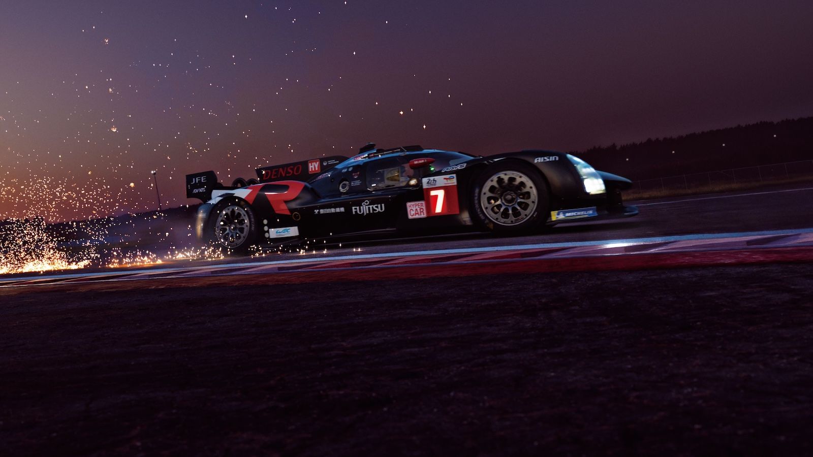 ·	GR010 HYBRID