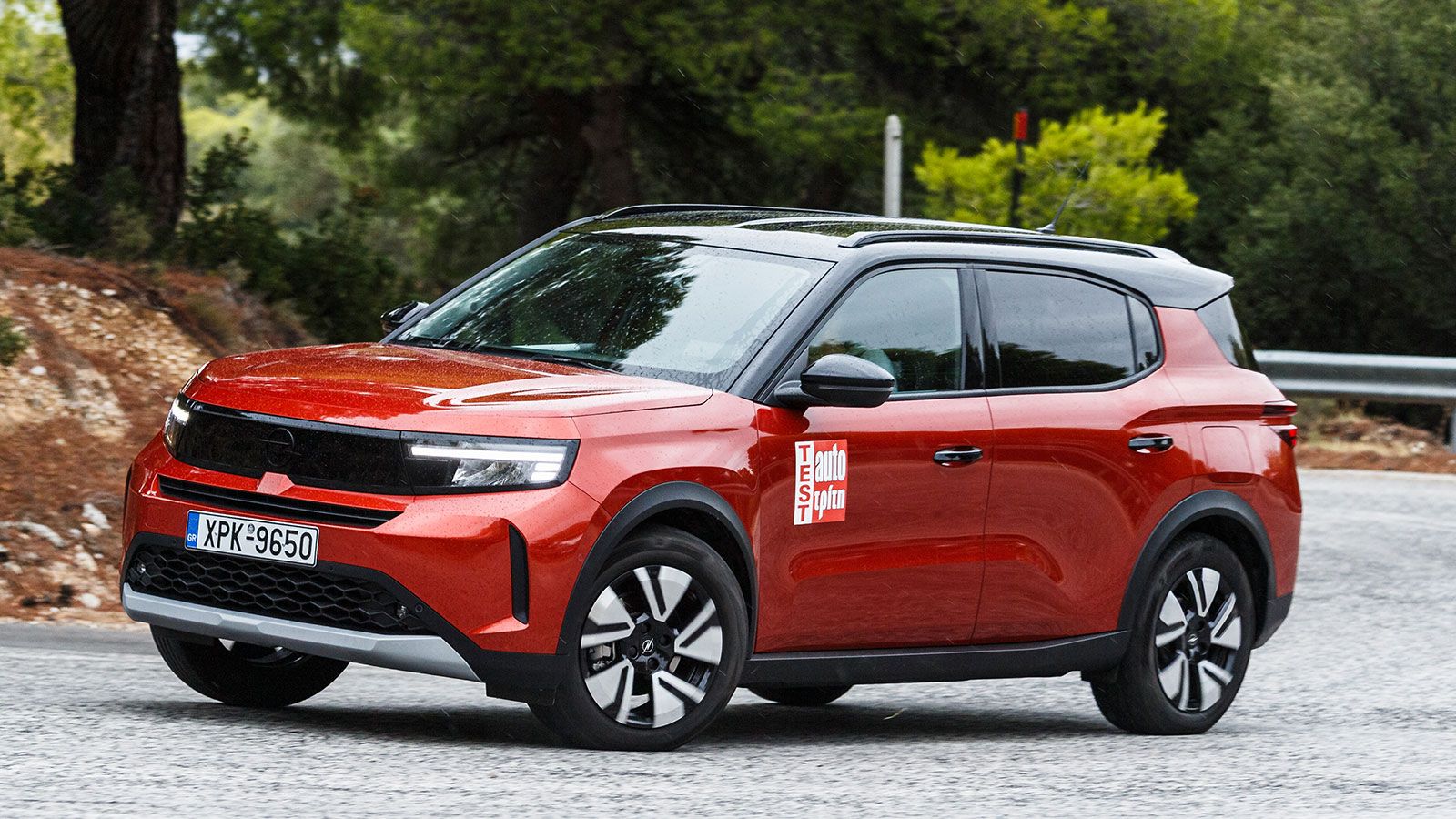 Το ηλεκτρικό Opel Frontera (φώτο) είναι το φθηνότερο ηλεκτρικό οικογενειακό SUV της αγοράς, μαζί με το Citroen C3 Aircross.