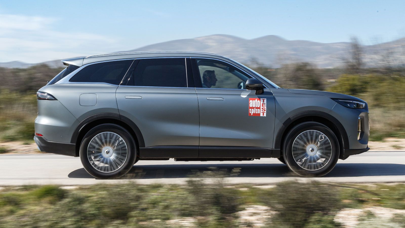Δοκιμάζουμε το Plug-in υβριδικό Chery Tiggo 9 των 428 ίππων