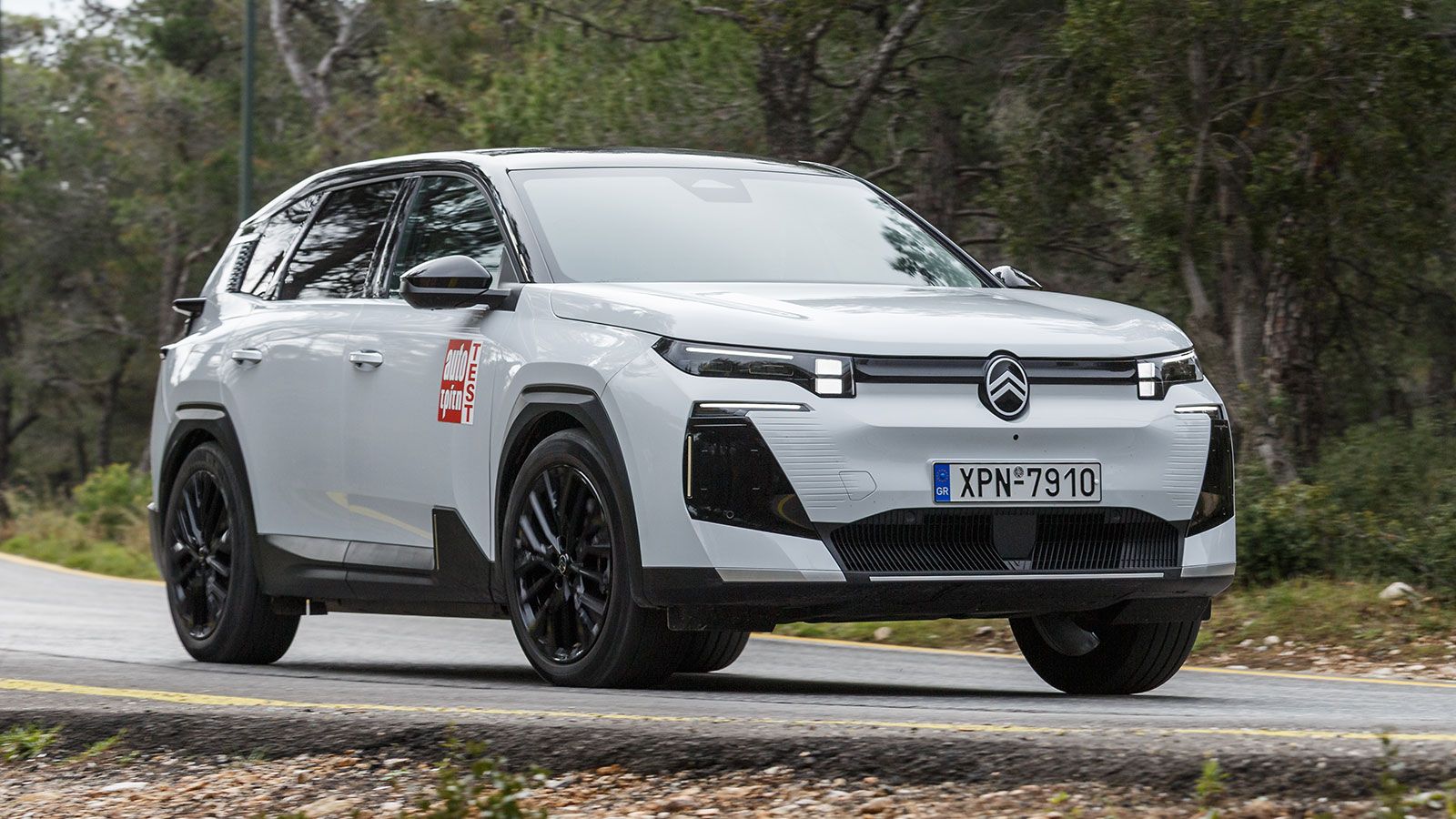 Δοκιμάζουμε το ηλεκτρικό Citroen e-C5 Aircross των 213 ίππων
