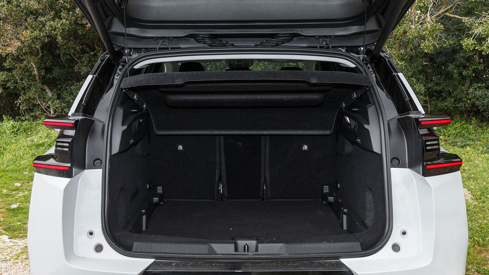 Δοκιμάζουμε το ηλεκτρικό Citroen e-C5 Aircross των 213 ίππων