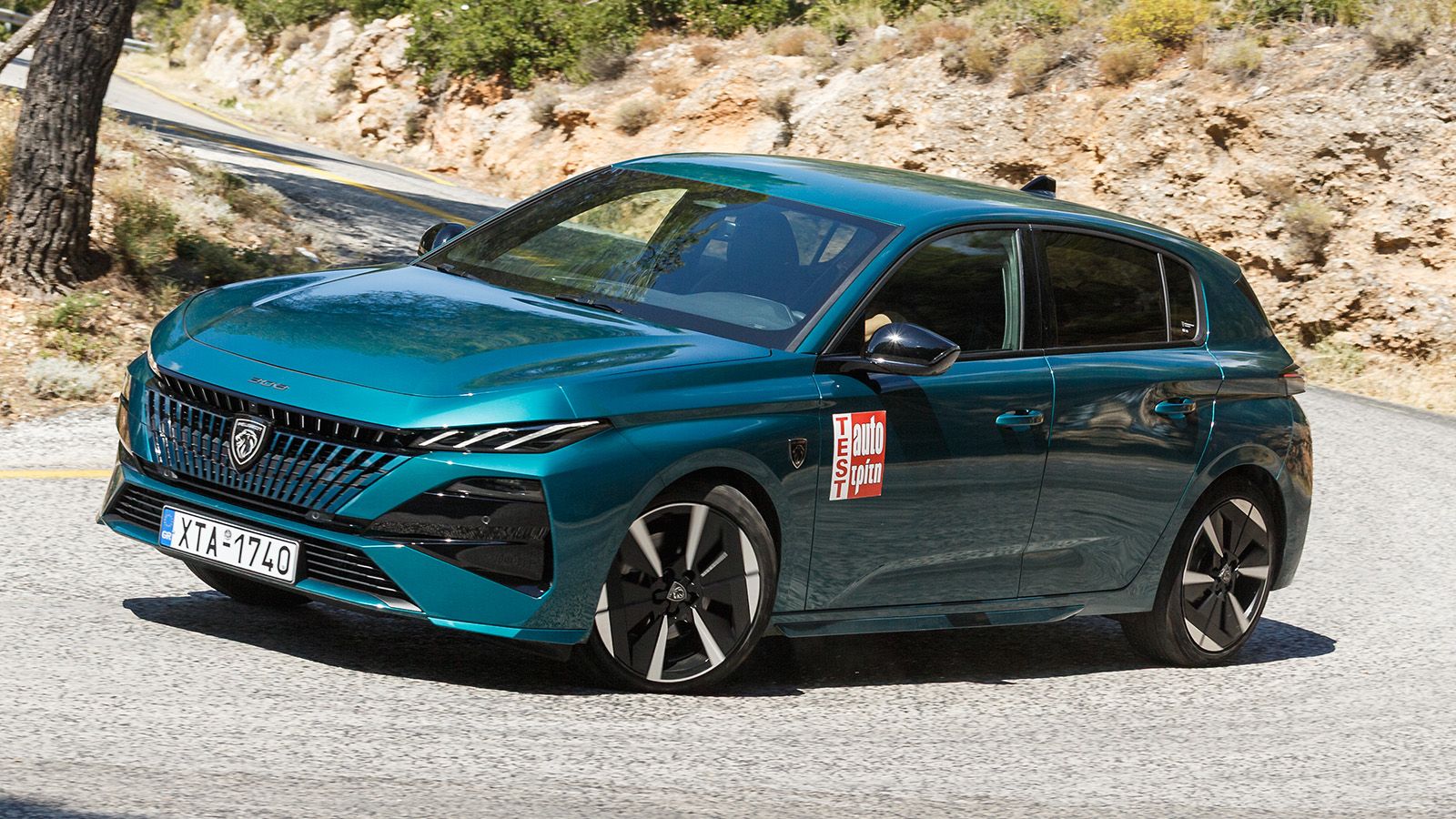 Δοκιμάζουμε το ανανεωμένο Peugeot e-308 των 156 ίππων με την μπαταρία των 58 kWh