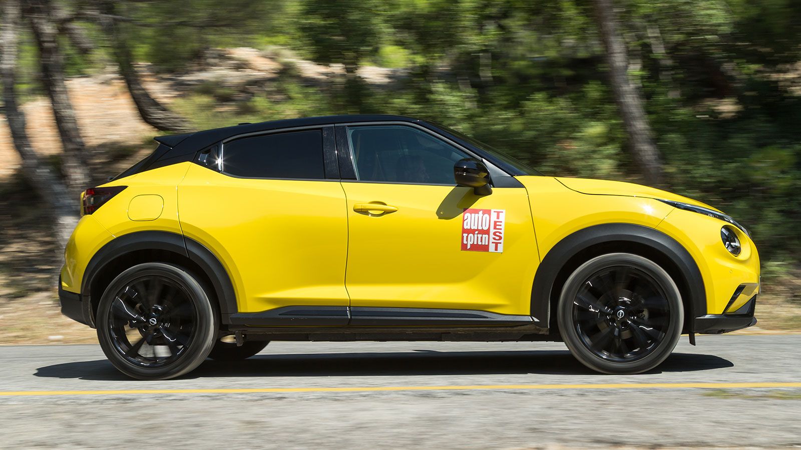 Η N-Sport έκδοση κάνει το Juke ελαφρώς πιο άμεσο στην οδήγησή του λόγω 19 ιντσών ζαντών, με ένα μικρό τίμημα ως προς την άνεση. 