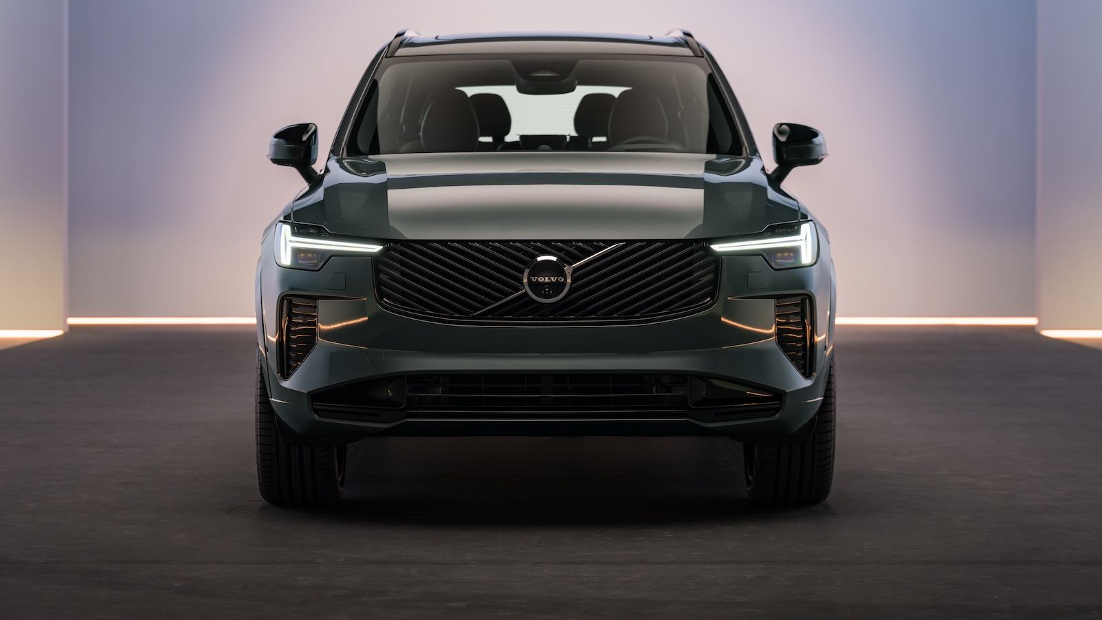 Volvo XC60 & XC90: Νέα Plug-in υβριδικά με μπαταρία μικρού ηλεκτρικού