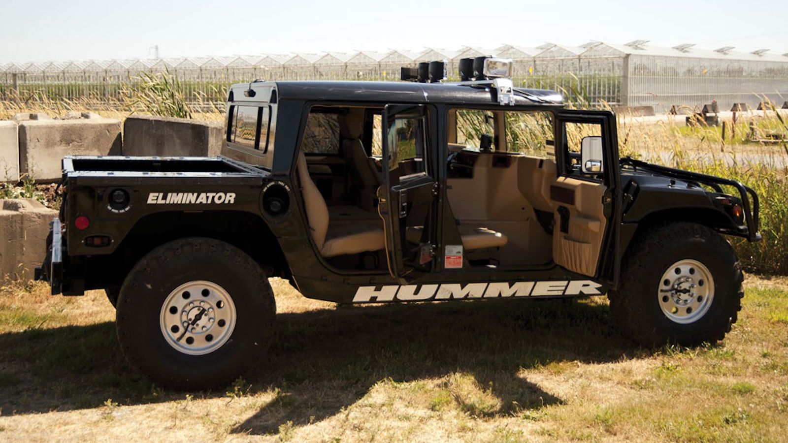Στο «σφυρί» ξανά το Hummer H1 του Tupac: το τελευταίο όχημα που αγόρασε πριν τον θάνατό του