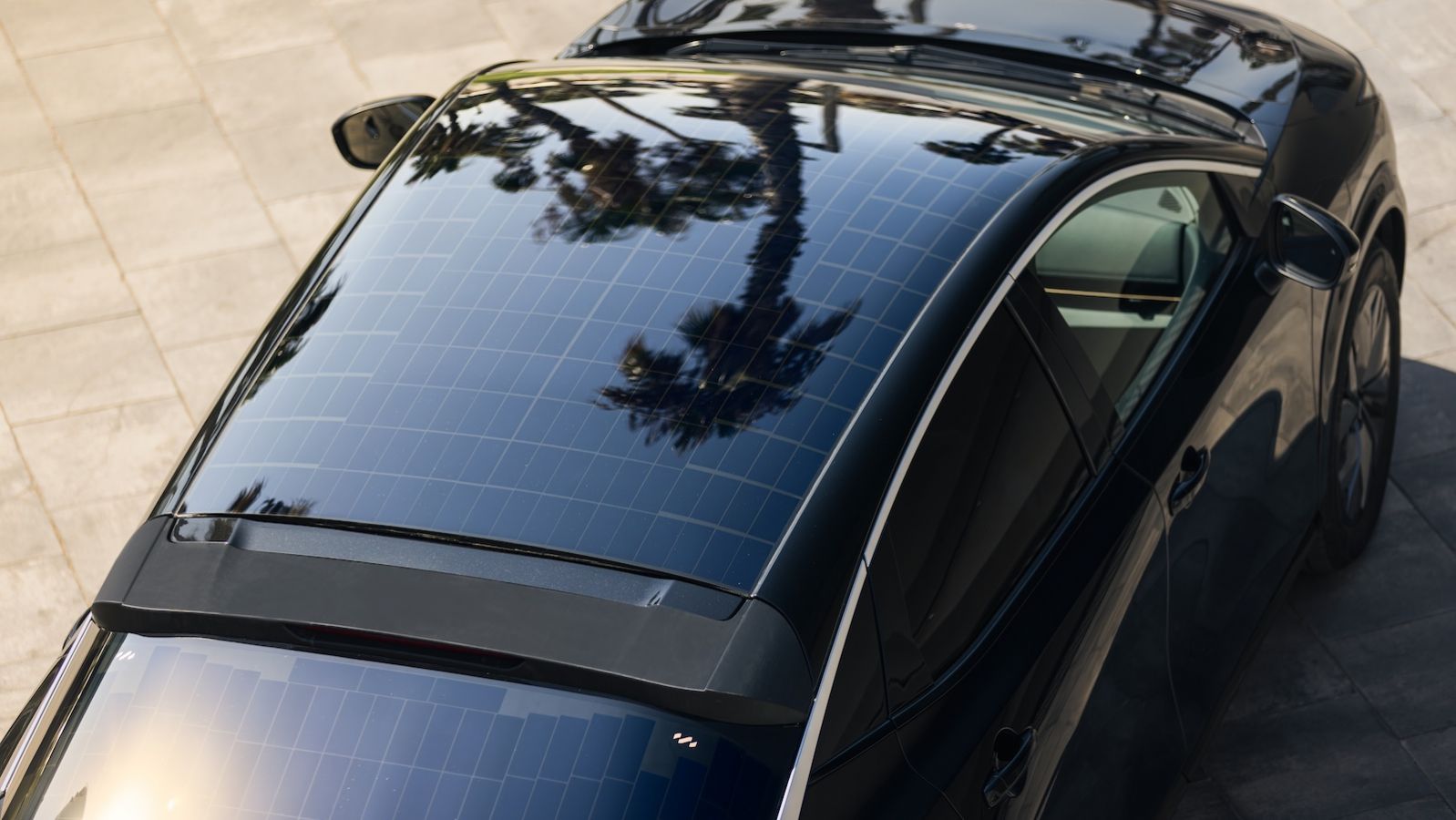 solar-powered Ariya concept

