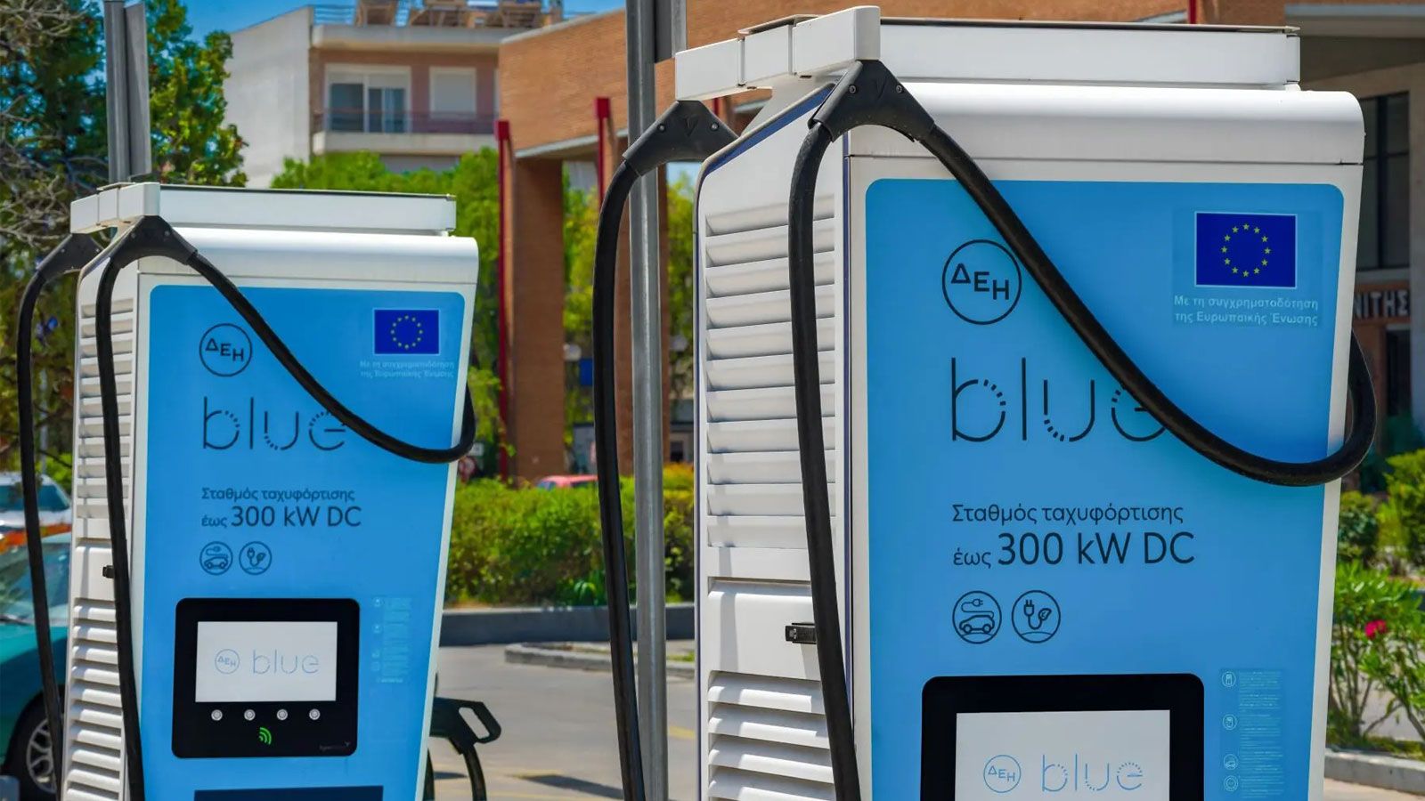 Οι δημόσιοι φορτιστές αποκτούν μεγαλύτερη αξία όταν δεν υπάρχει ιδιωτική θέση parking, όταν τα χιλιόμετρα είναι αυξημένα ή όταν χρειάζεται αναπλήρωση 