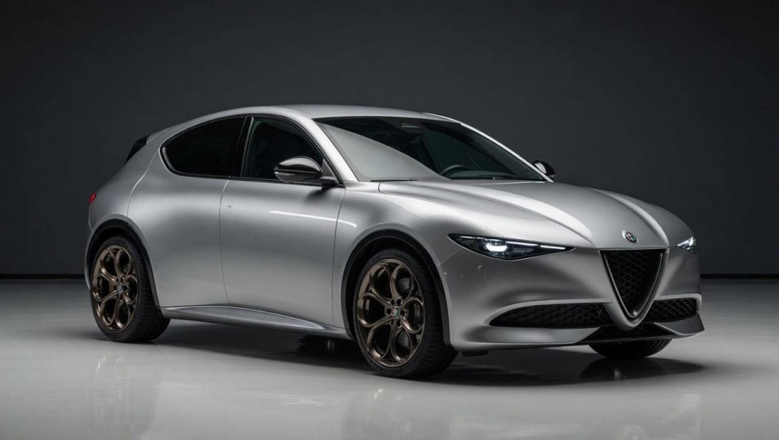 H Alfa Romeo επιστρέφει στα μικρομεσαία hatchbacks με ένα νέο μοντέλο βασισμένο στην πλατφόρμα STLA ONE.