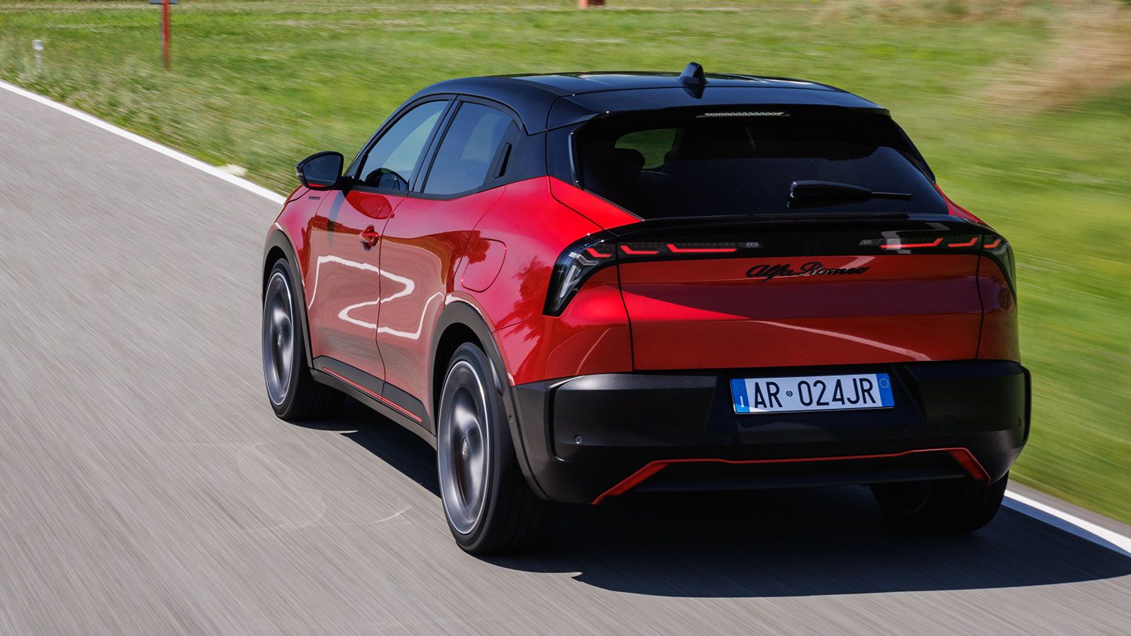 Alfa Romeo Junior: Είναι όμορφη, αλλά το καλύτερο είναι αλλού!
