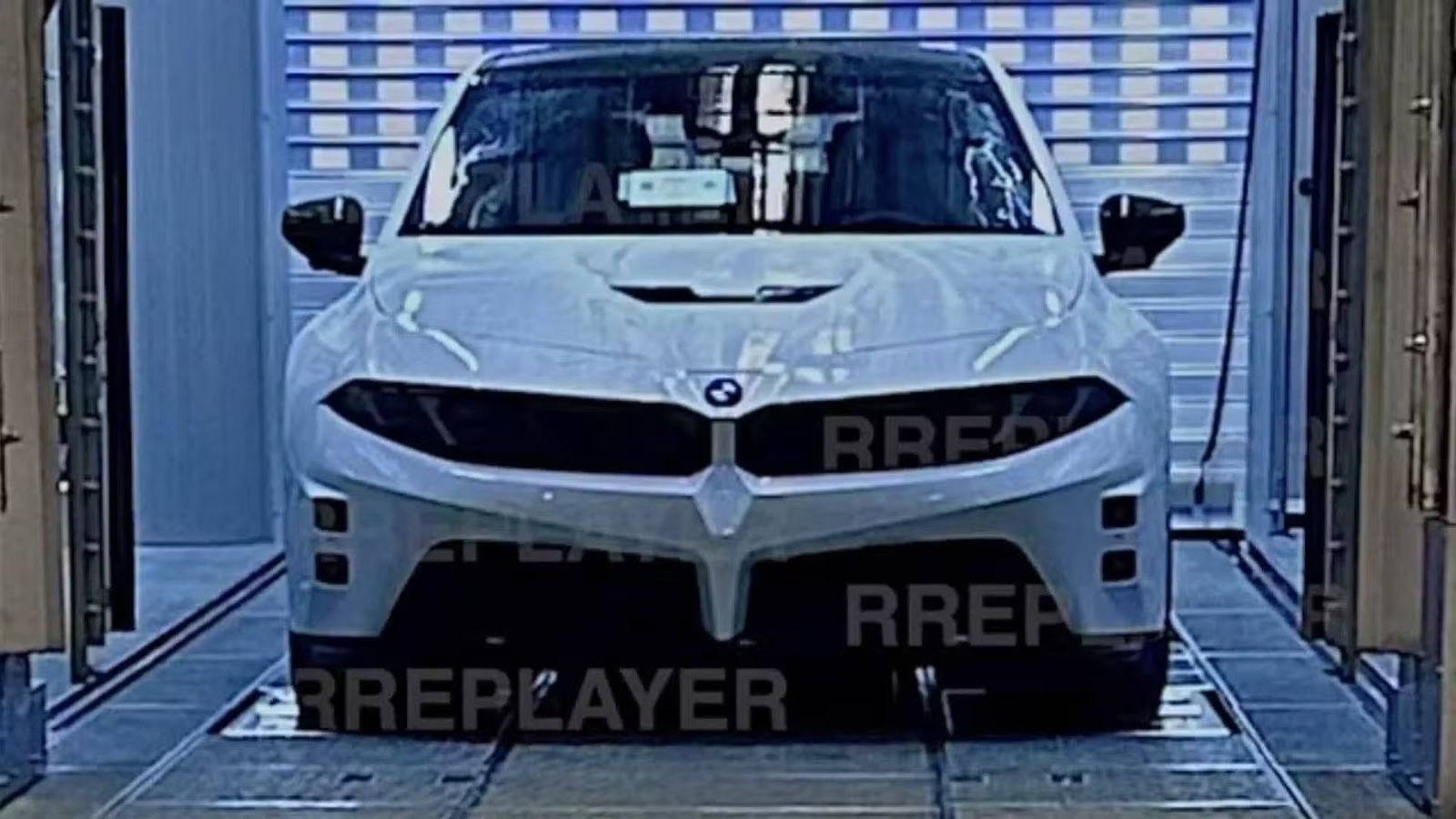 Πρώτες εικόνες της ηλεκτρικής BMW M3 του 2027 διέρρευσαν στο διαδίκτυο