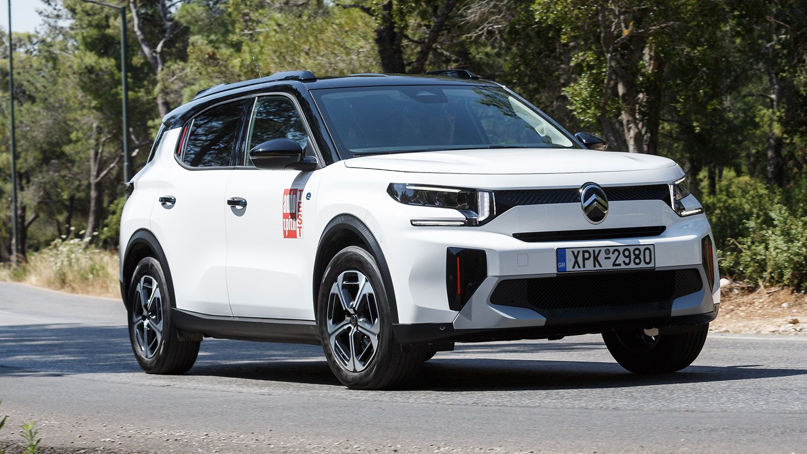 Το ηλεκτρικό e-C3 Aircross θέλει 23,5 ευρώ για κάθε 1.000 χλμ. (800 στην πόλη και 200 σε ταξίδι).
