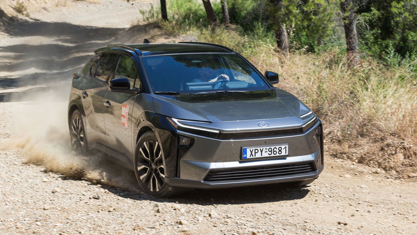 Πρώτη Δοκιμή: Με τετρακίνητο Toyota bZ4X στις ειδικές του Ράλλυ Ακρόπολις