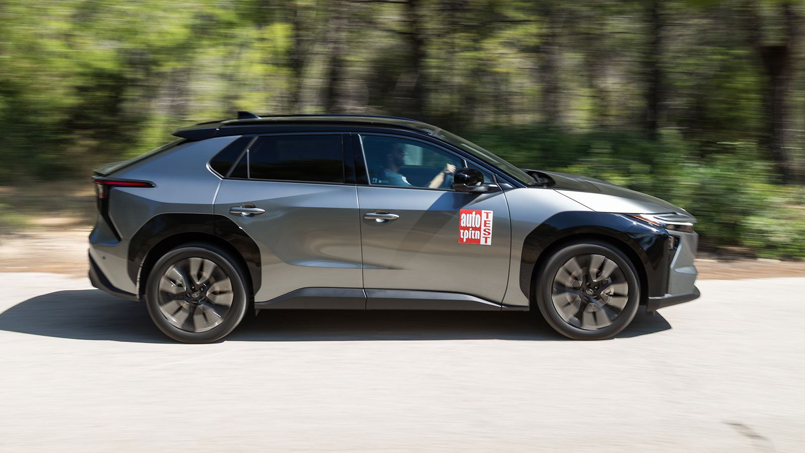 Πρώτη Δοκιμή: Με τετρακίνητο Toyota bZ4X στις ειδικές του Ράλλυ Ακρόπολις
