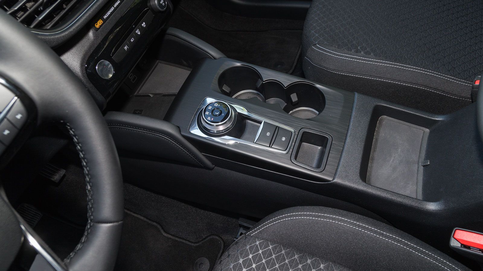 To υβριδικό Ford Kuga συμφέρει πιο πολύ από ποτέ