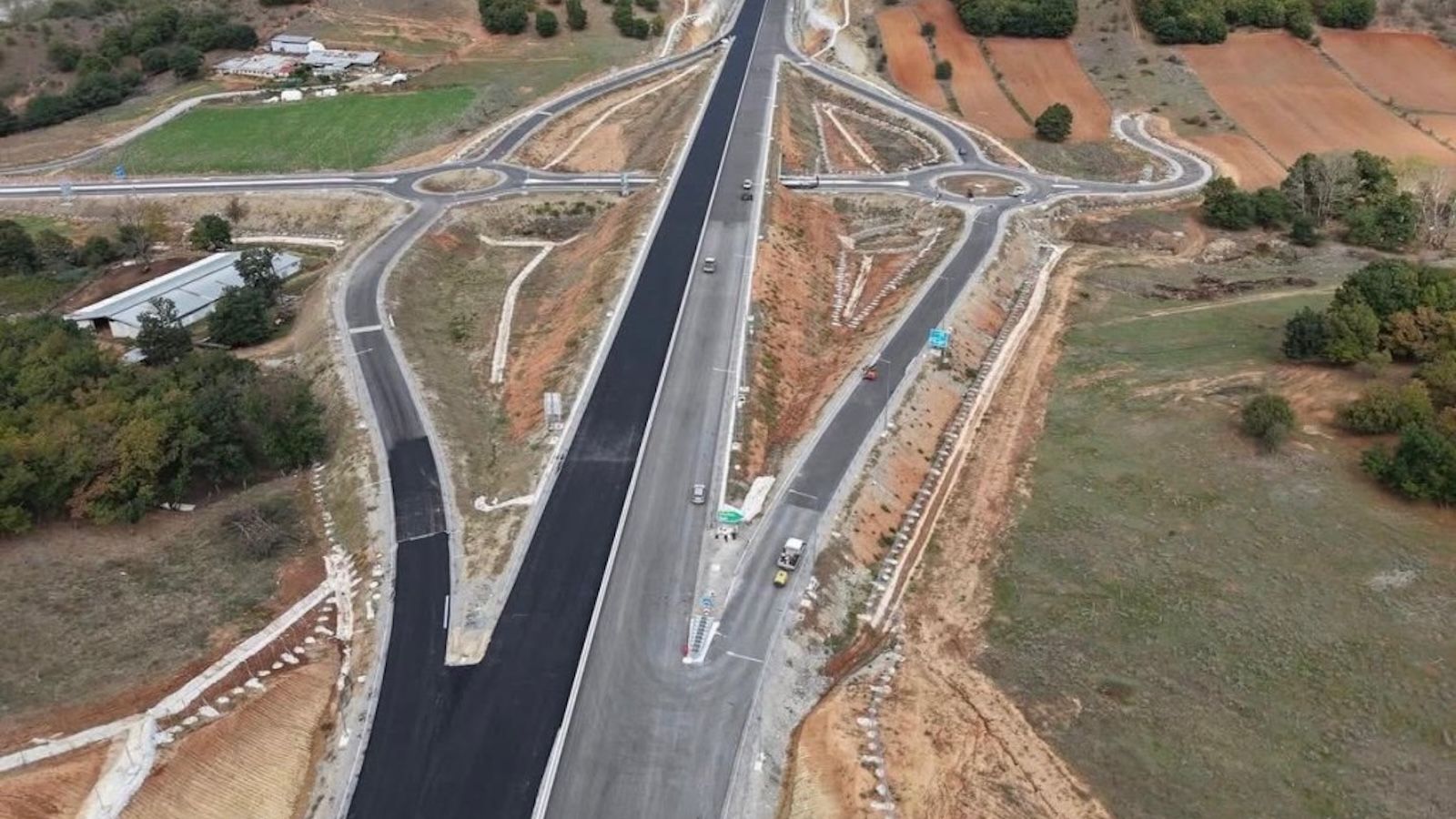 Στην τελική ευθεία για την πλήρη παράδοσης στην κυκλοφορία βρίσκεται ο αυτοκινητόδρομος Κεντρικής Ελλάδος Ε65.