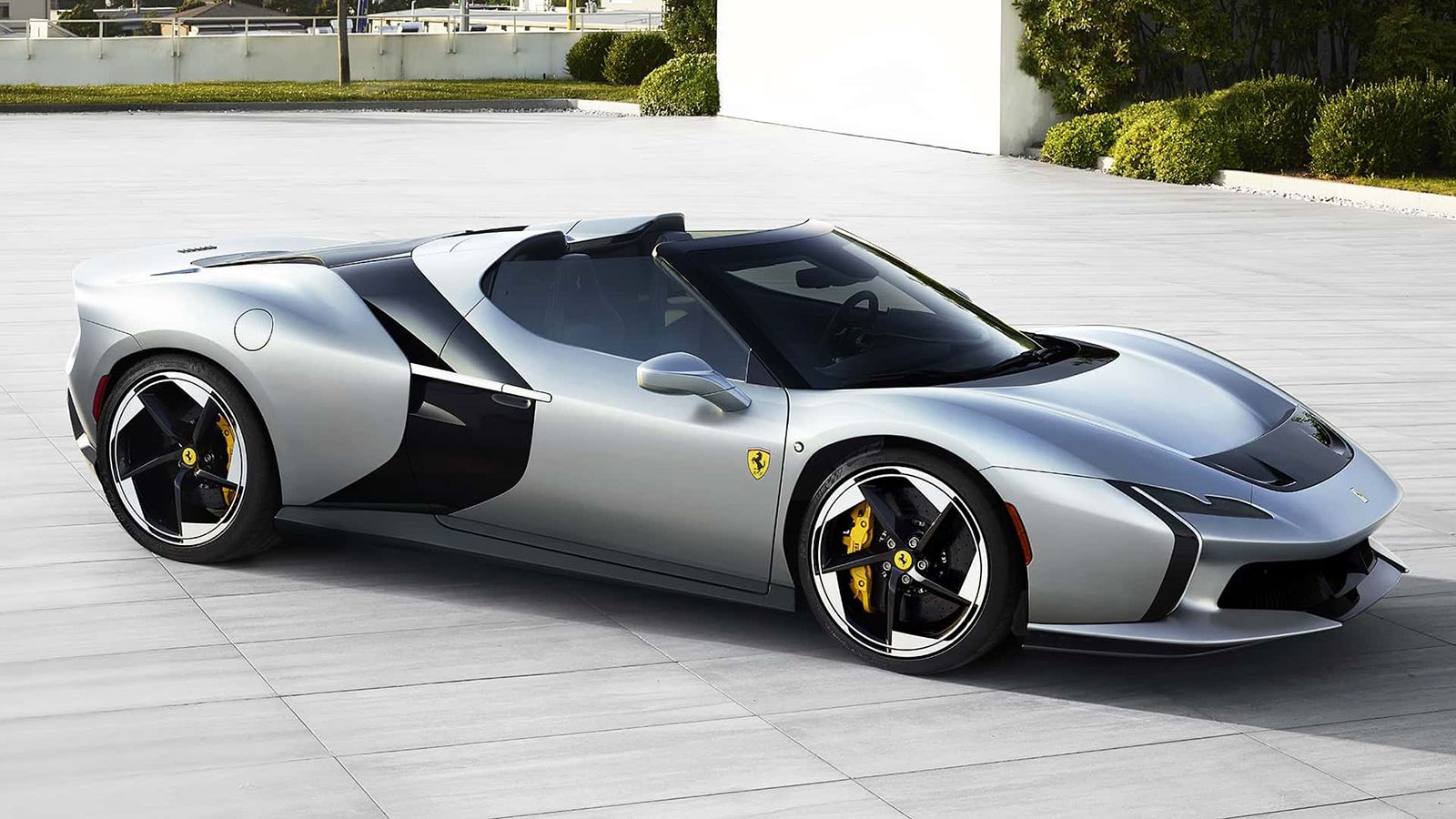 Ferrari HC25: Το τελευταίο σπέσιαλ μοντέλο των Ιταλών έχει V8 μοτέρ!