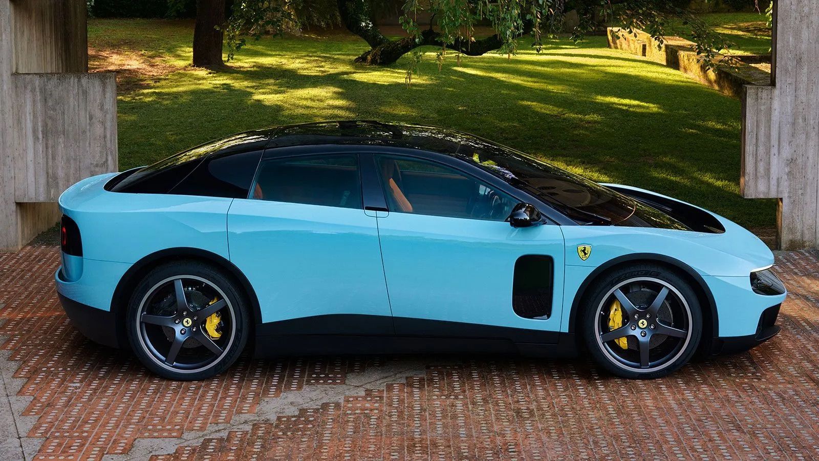 Νέα Ferrari Luce: Η πρώτη ηλεκτρική Ferrari - Τετράθυρη με 1.050 ίππους